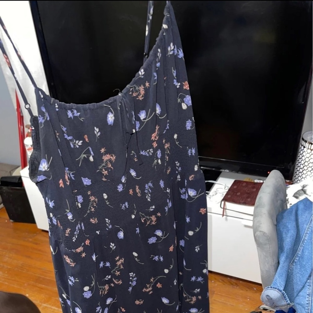 Aritzia midi Dress